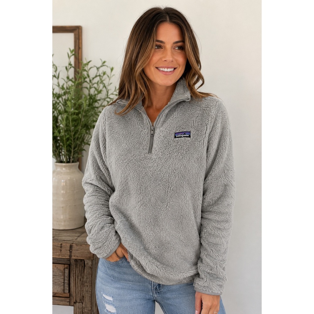 Patagonia Women's Gray High Pile Fleece Quarter Zip Pullover Medium
